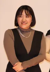 小栗はるひ