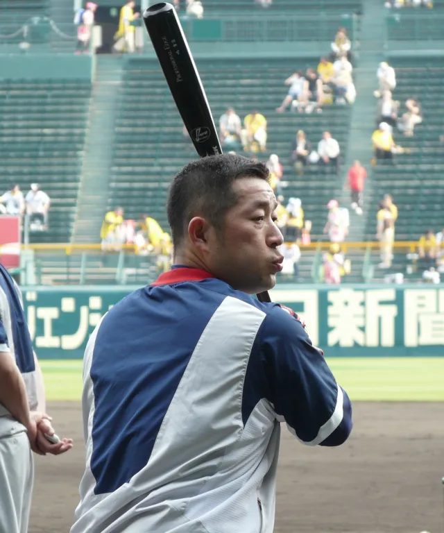 嶋重宣