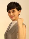 ホラン千秋