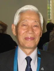 中村保