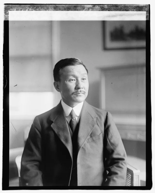 岡實