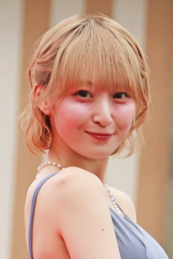 白井琥珀