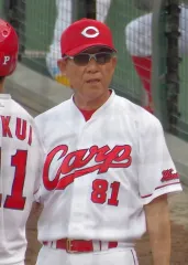 新井宏昌