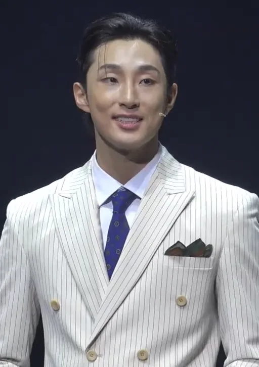 ペ・ナラ (俳優)