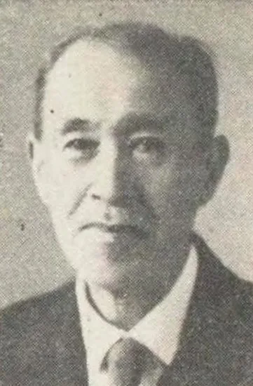 大河内輝耕