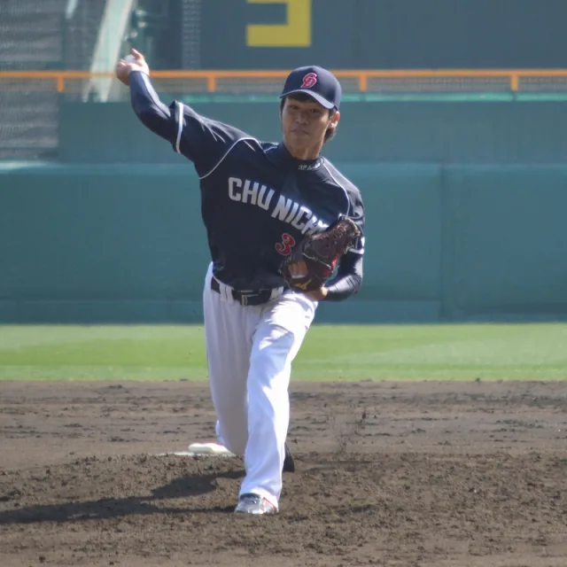 西川健太郎