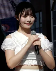高鶴桃羽