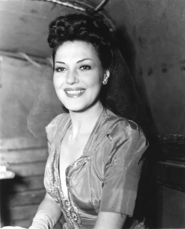 Wini Shaw