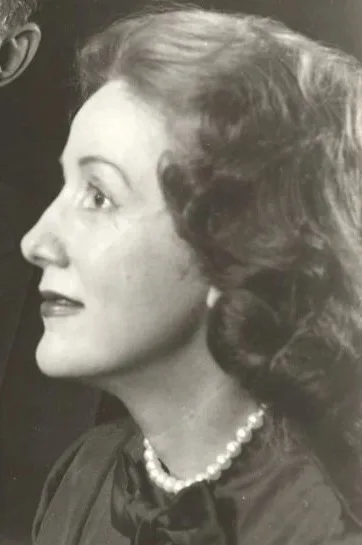 Nora Dunfee