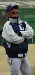 石井貴