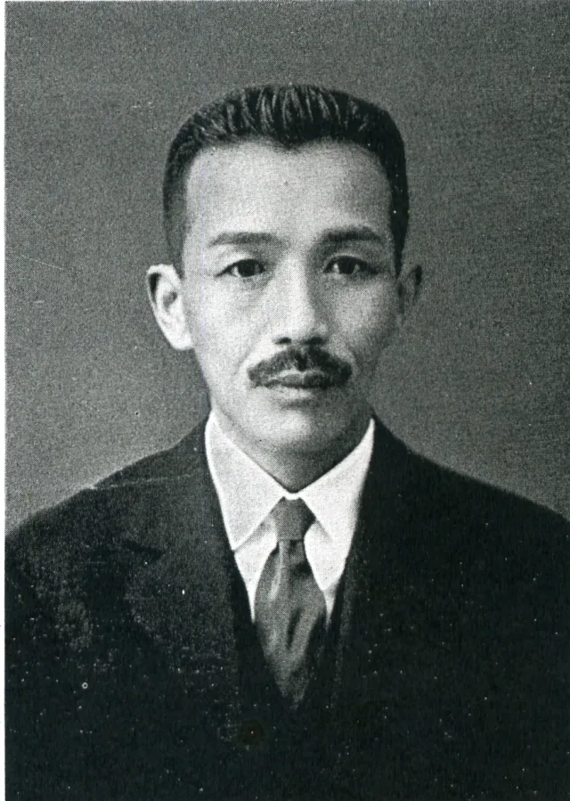 助川啓四郎