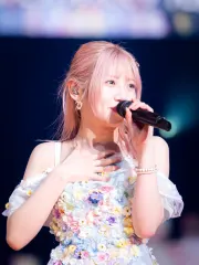村山彩希