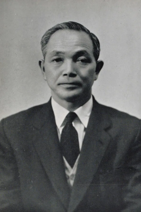 江戸英雄
