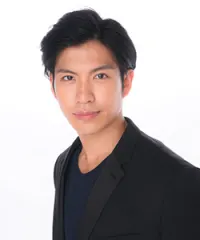 鶏冠井孝介