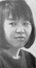 富岡多恵子