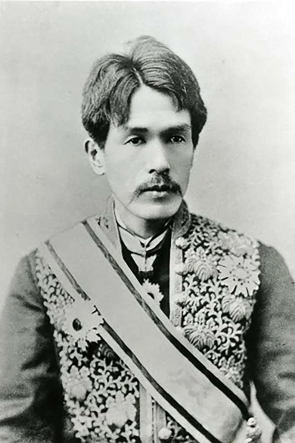 井上毅