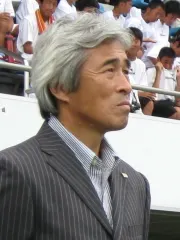 上田栄治