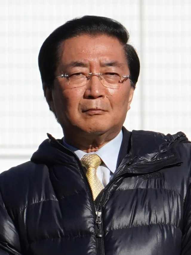 山下芳生