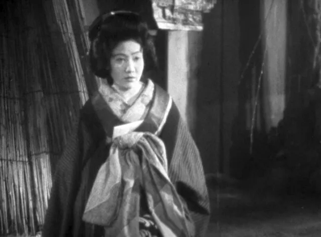 衣笠淳子