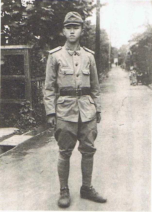 尾山令仁