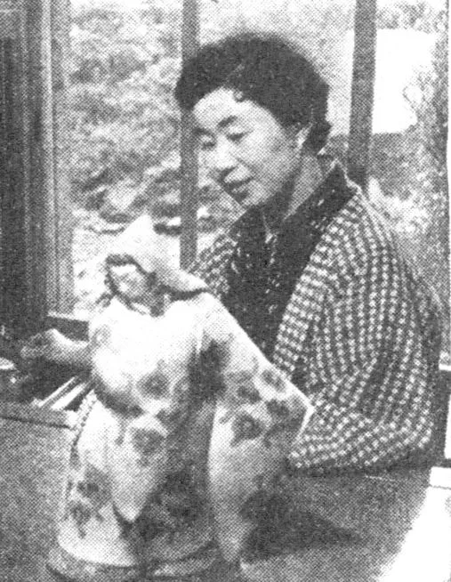 中里恒子