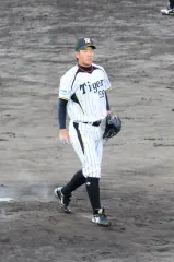 岩本輝