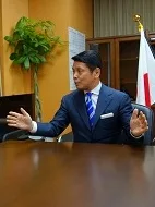 峰竜太