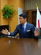 峰竜太