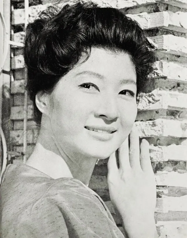 久保菜穂子