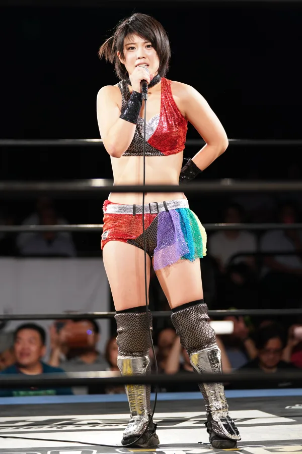 川村虹花