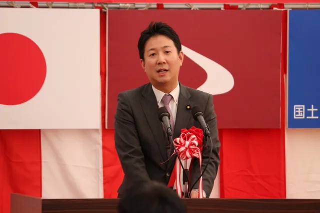 中泉松司