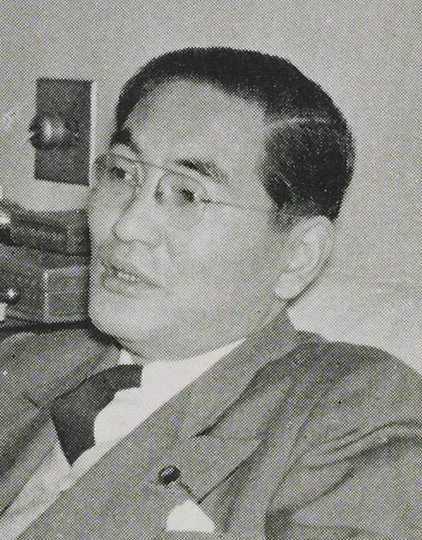 石田博英