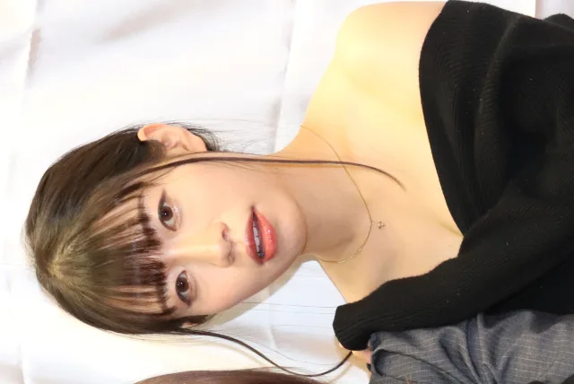 浜辺栞帆