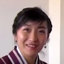 増山麗奈