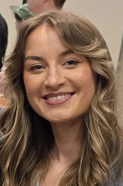 Holly Hull