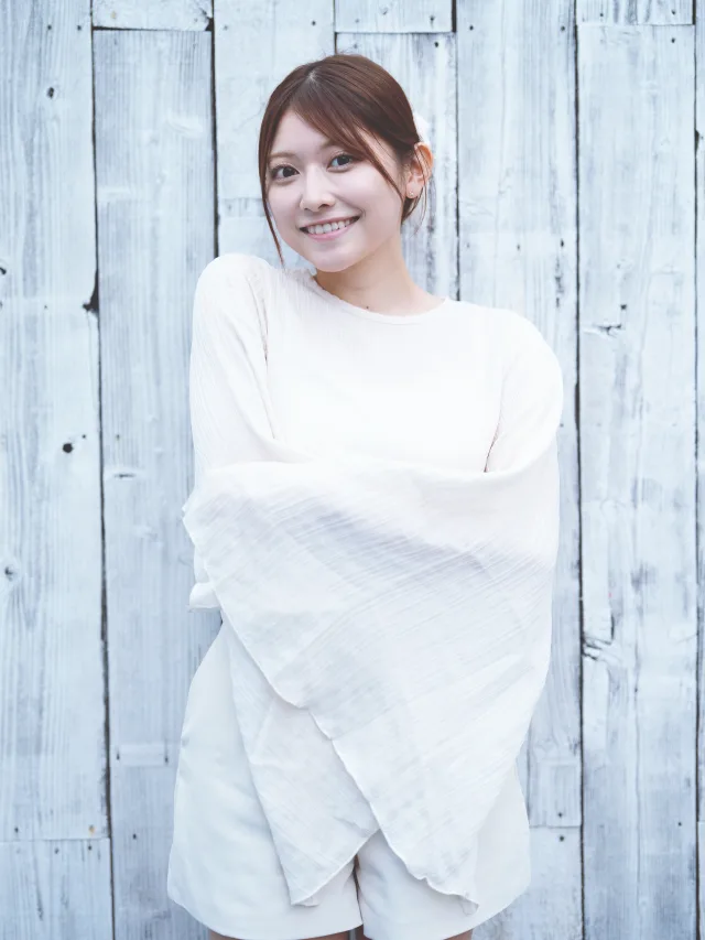 出町杏奈