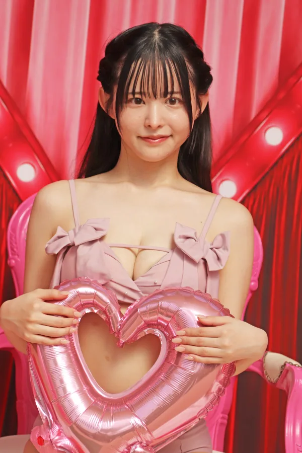 山田鈴奈
