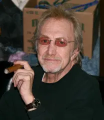 デューイ・マーティン