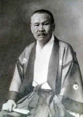 井上角五郎