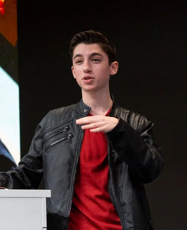Eitan Bernath
