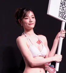 宮下玲奈