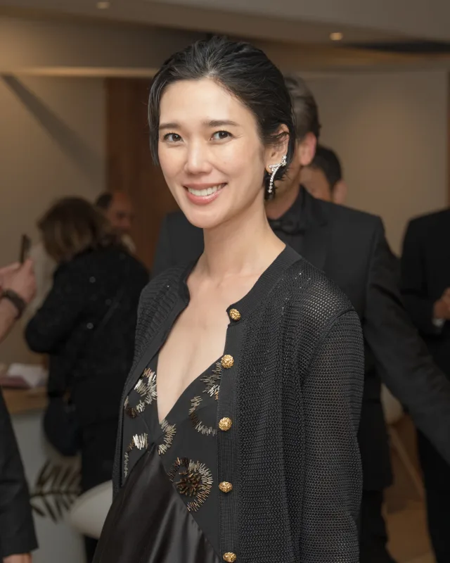 岡本多緒