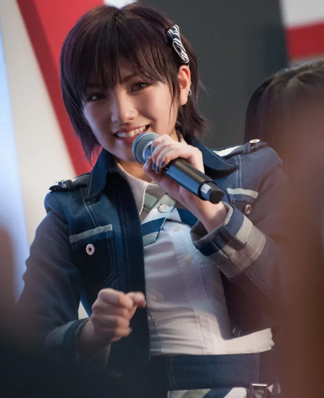 岡田奈々
