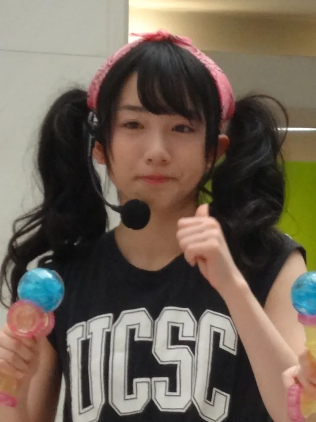 川鍋朱里
