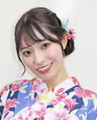 楠エリサ