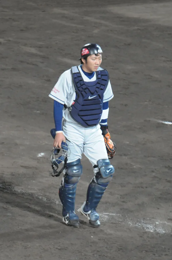 上本達之