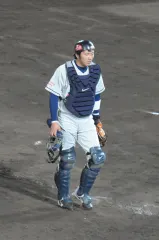 上本達之
