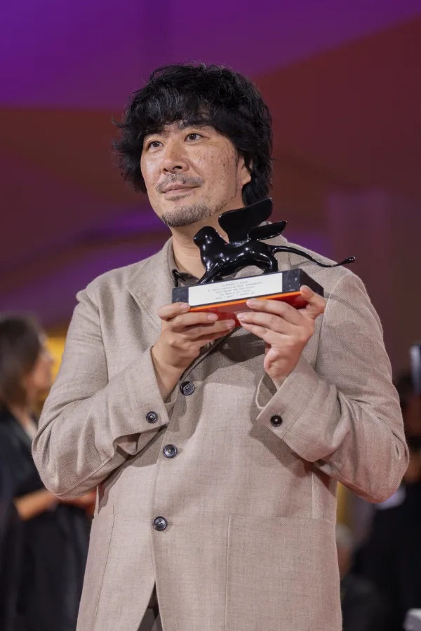 藤元明緒