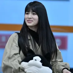 大園桃子