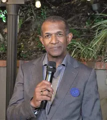 Rif Hutton